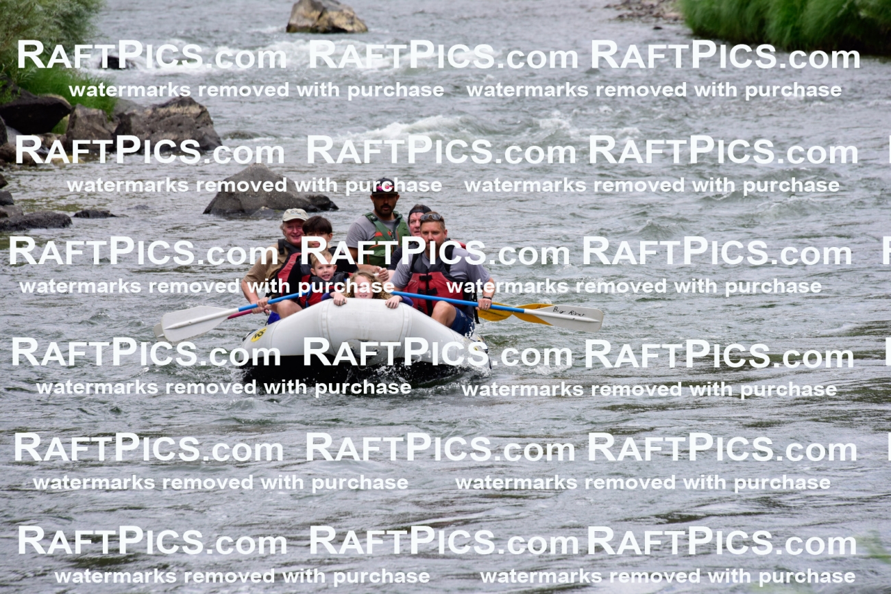 007901_RaftPics_Aug-1_Big-River_PM_LA_MIGS