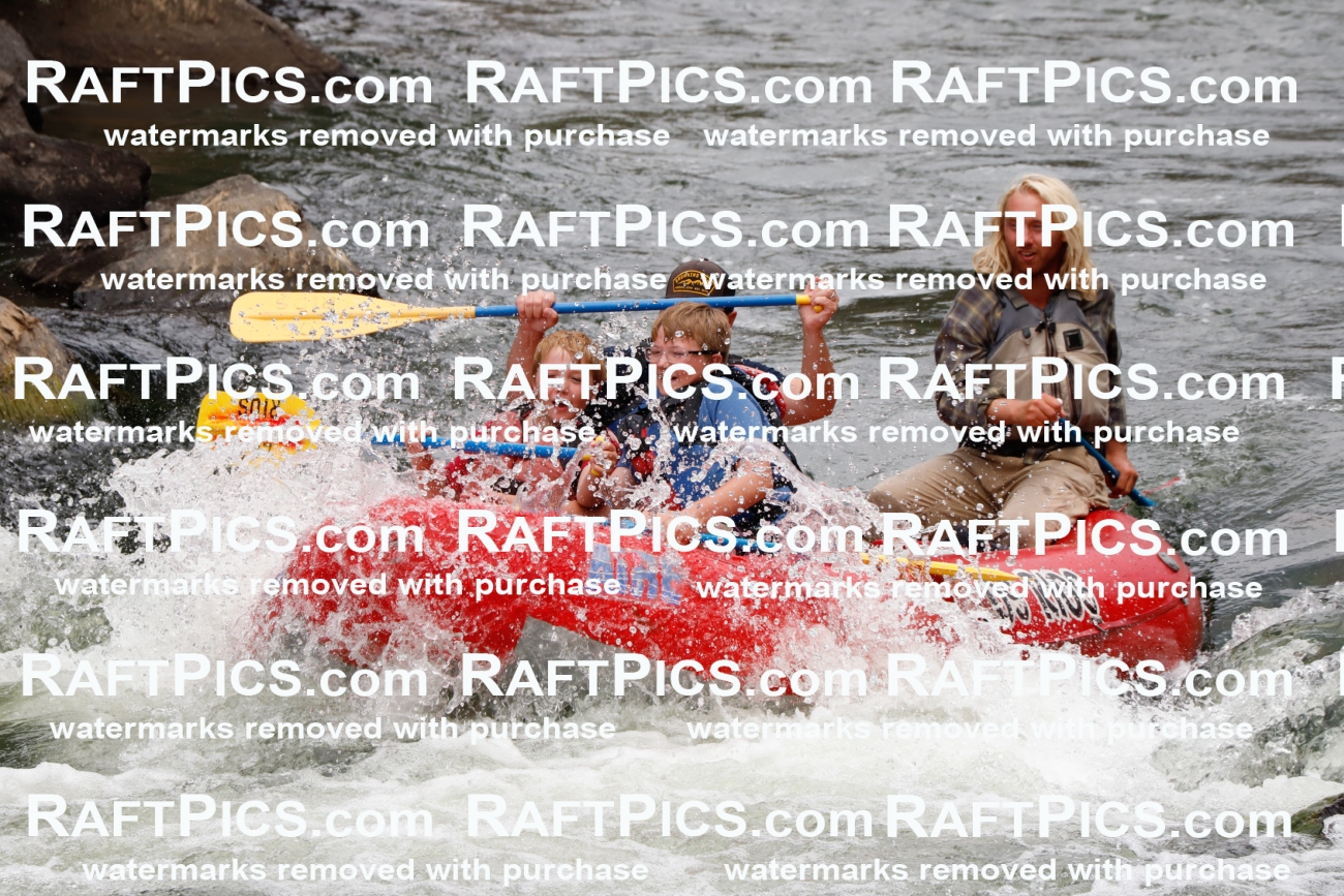 022934_RaftPics_August_01_LosRios_Fullday_PM_Zach_TC_