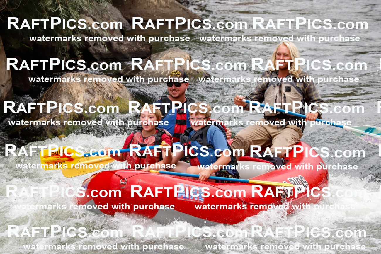 022939_RaftPics_August_01_LosRios_Fullday_PM_Zach_TC_