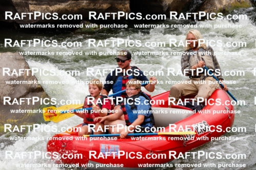 022952_RaftPics_August_01_LosRios_Fullday_PM_Zach_TC_