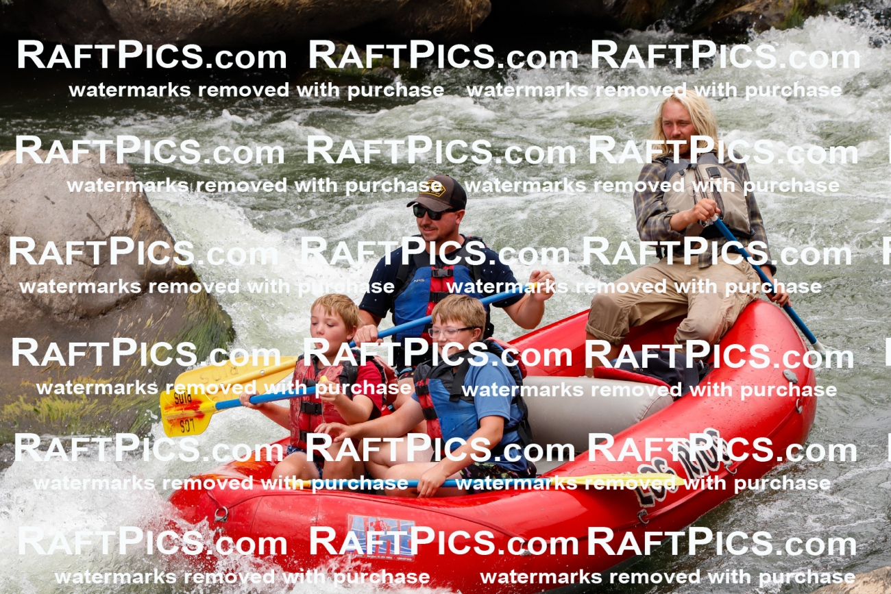 022953_RaftPics_August_01_LosRios_Fullday_PM_Zach_TC_