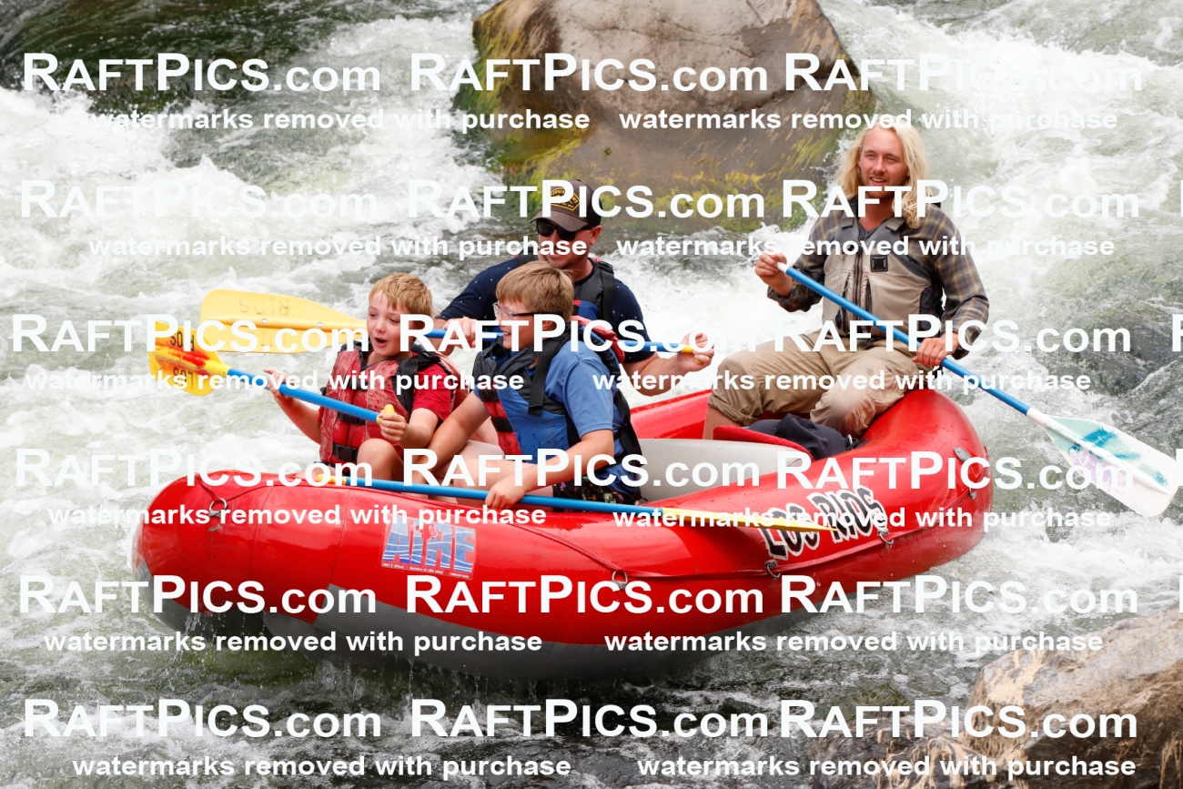 022961_RaftPics_August_01_LosRios_Fullday_PM_Zach_TC_