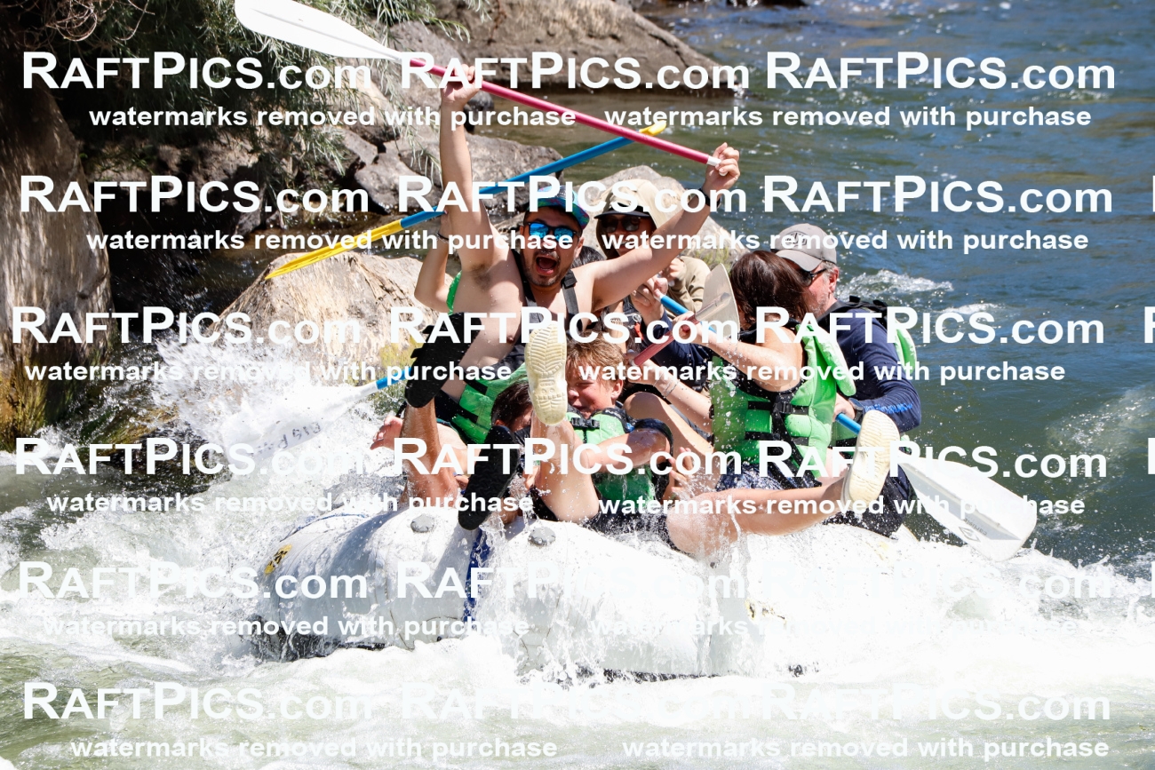 023373_RaftPics_August_02_BigRiver_Racecourse_AM_Mads_TC_