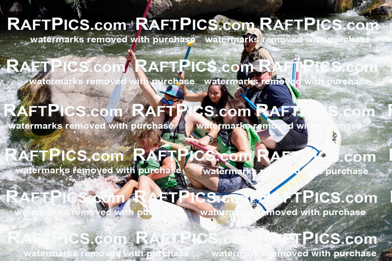 023393_RaftPics_August_02_BigRiver_Racecourse_AM_Mads_TC_