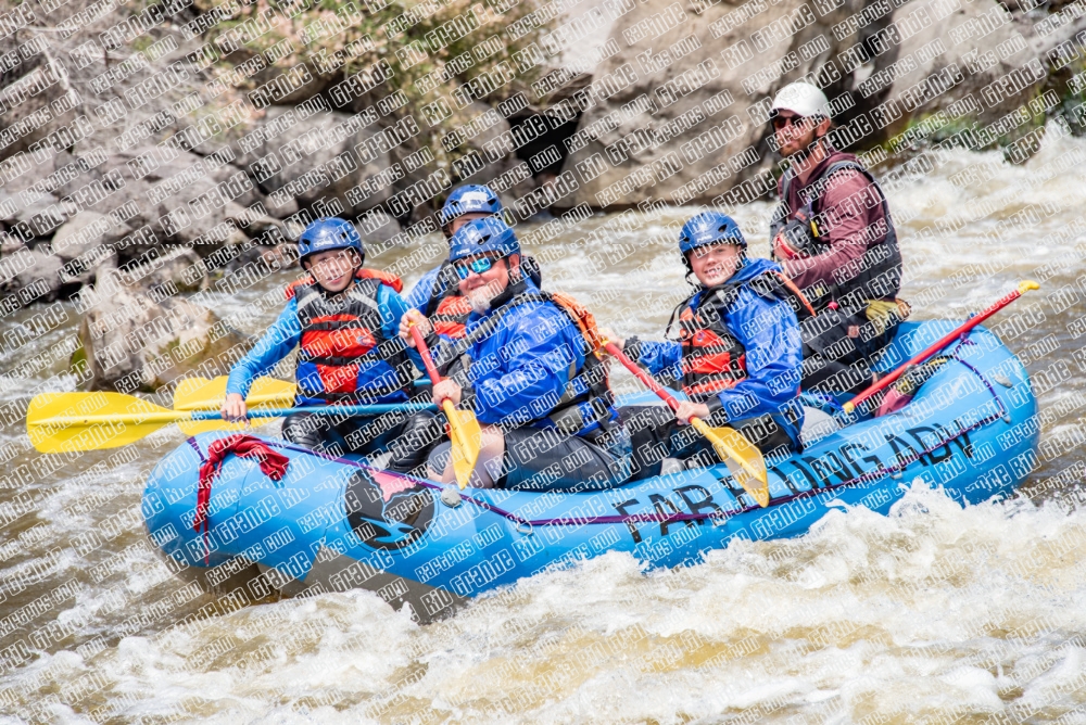 001092Rio-Grande-RaftPics_May29-Far-Flung_BOX_LA_DSC2237