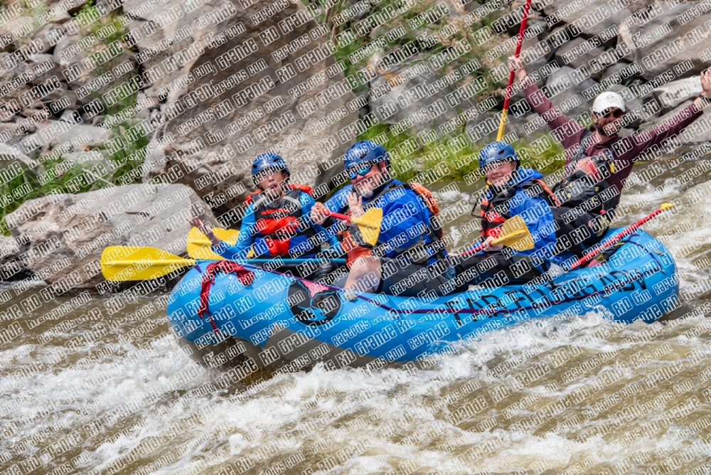 001096Rio-Grande-RaftPics_May29-Far-Flung_BOX_LA_DSC2241