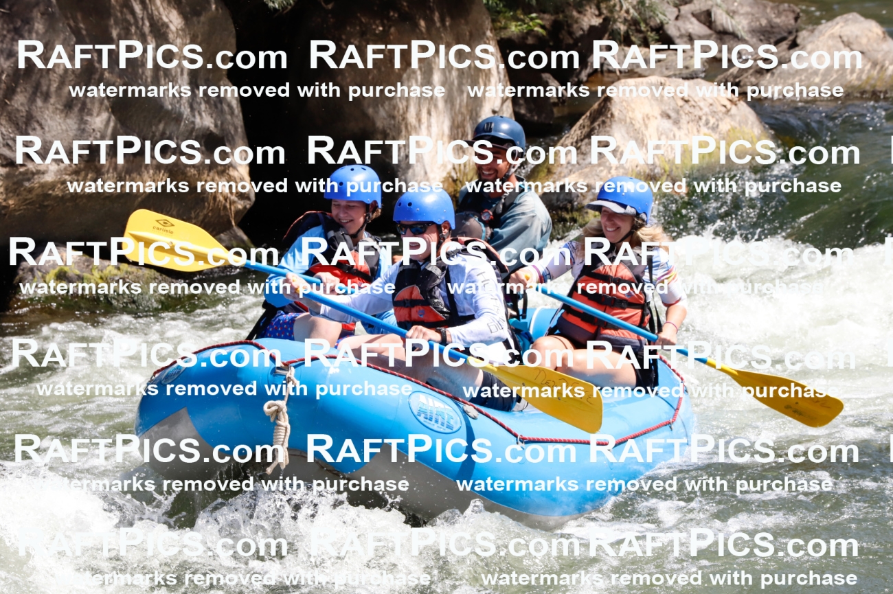 025915_RaftPics_August_06_NewWave_Racecourse_AM_Rui_TC_