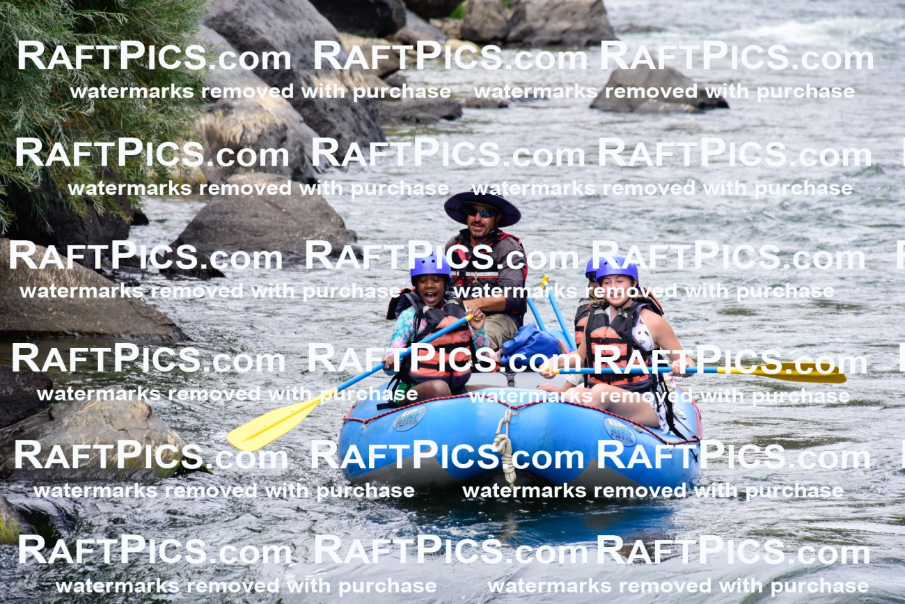 008318_RaftPics_AUg-8_NewWave_PM_LA_Elias