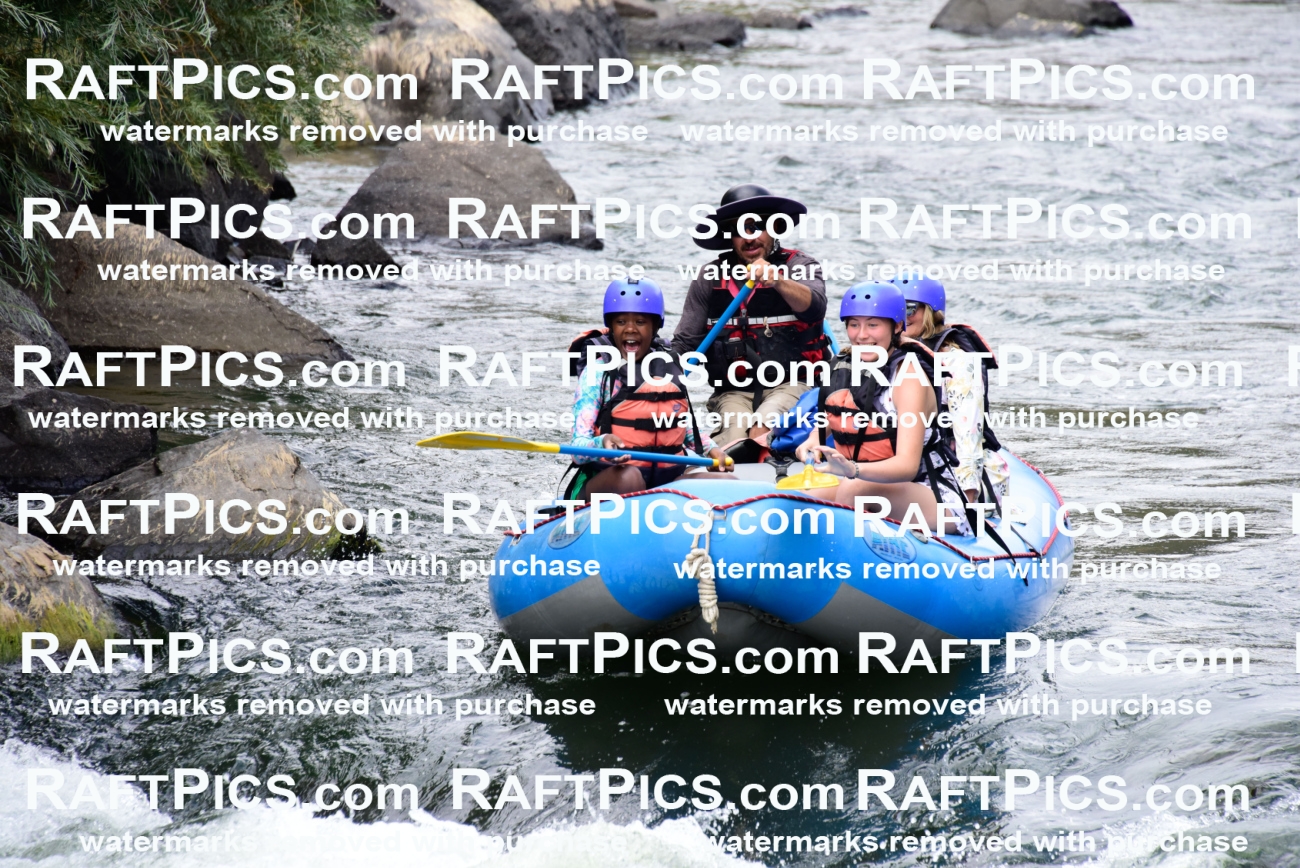 008319_RaftPics_AUg-8_NewWave_PM_LA_Elias