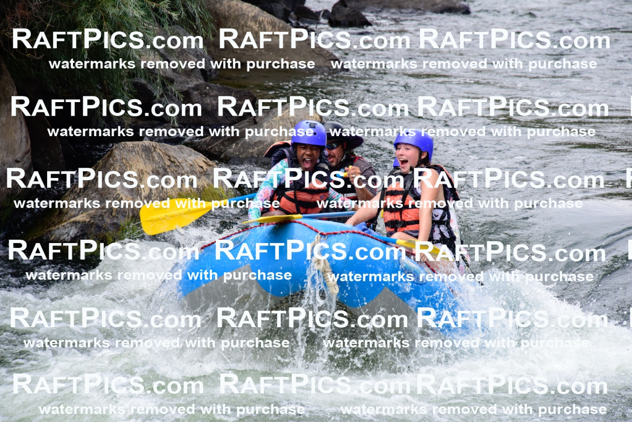 008326_RaftPics_AUg-8_NewWave_PM_LA_Elias