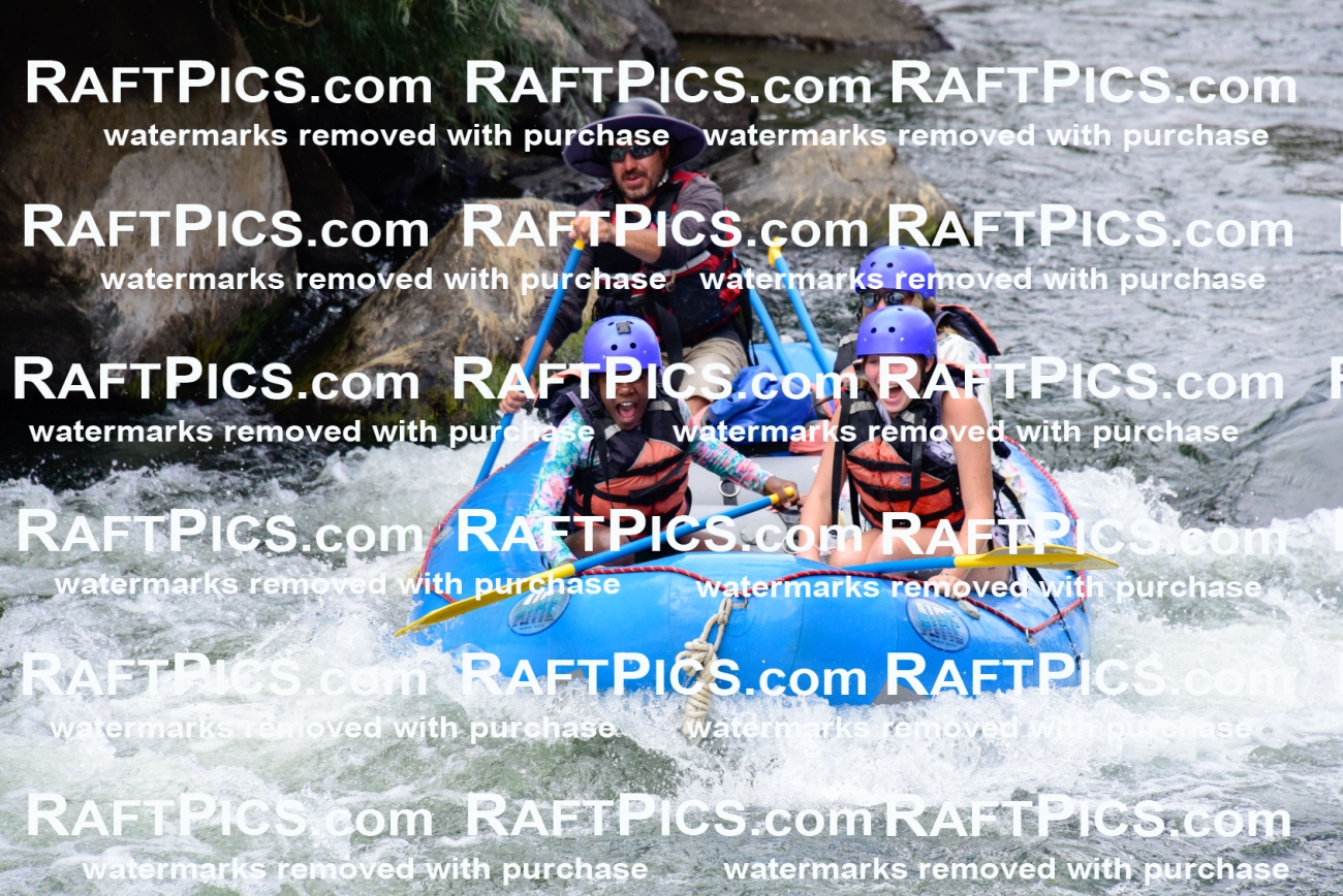 008329_RaftPics_AUg-8_NewWave_PM_LA_Elias