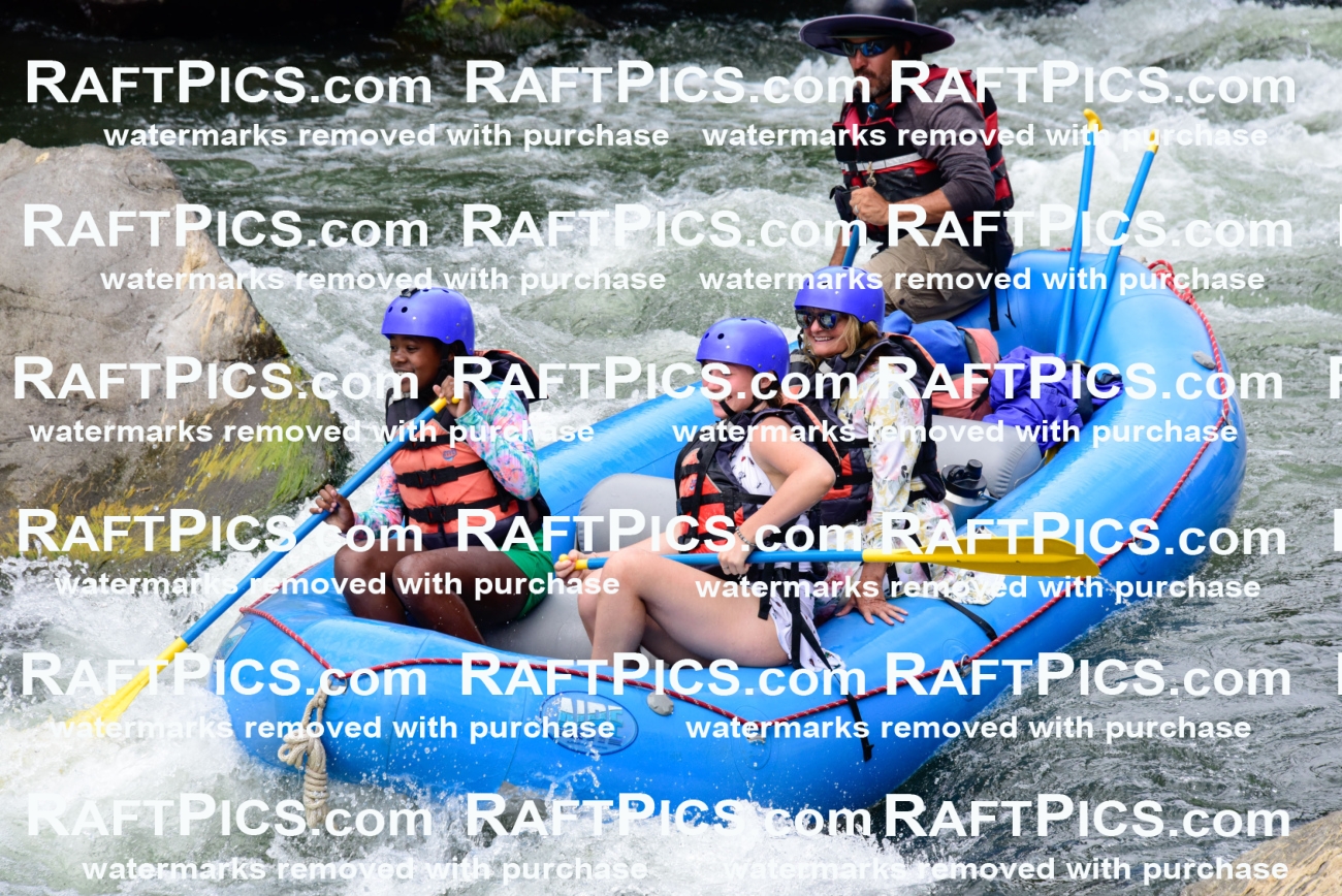 008341_RaftPics_AUg-8_NewWave_PM_LA_Elias