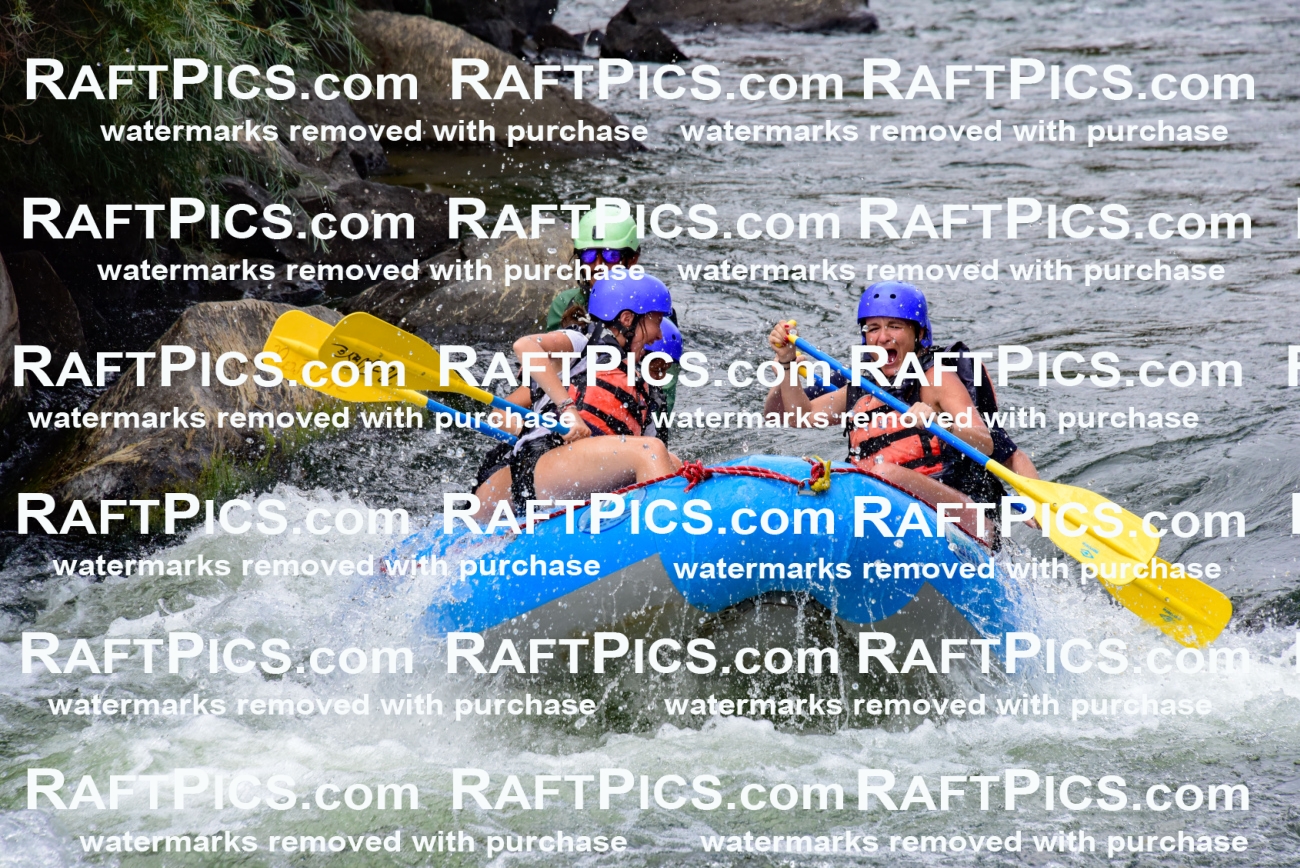 008360_RaftPics_AUg-8_NewWave_PM_LA_Orlando