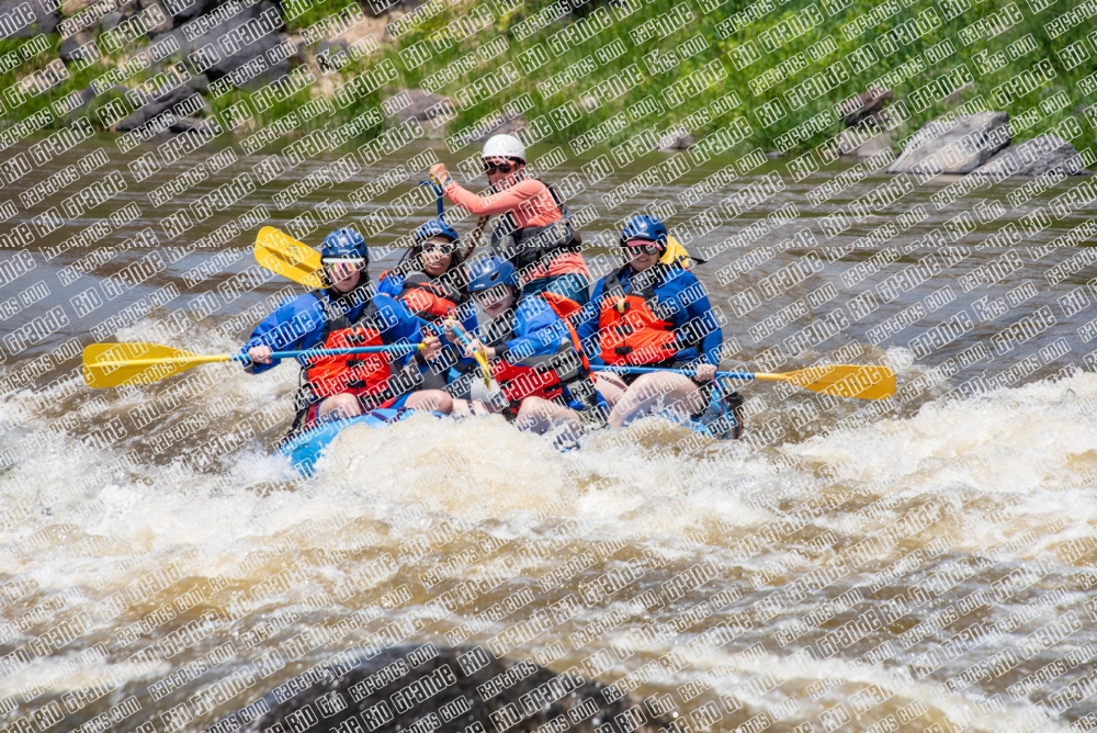 001177Rio-Grande-RaftPics_May31_Far-Flung_BOX_LA_DSC2382