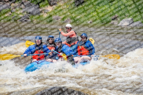 001183Rio-Grande-RaftPics_May31_Far-Flung_BOX_LA_DSC2388