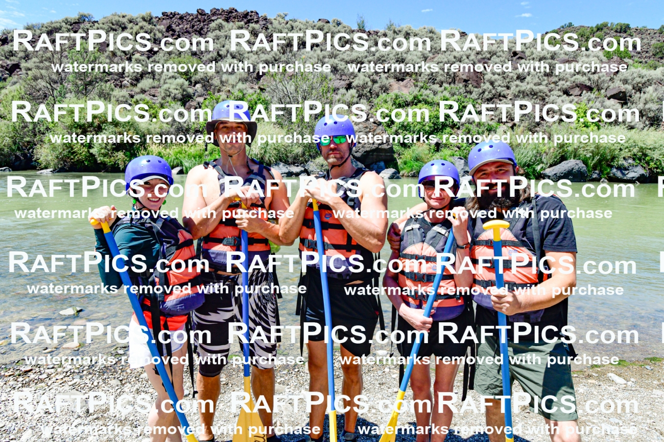 009094_Raftpics_August-10__NEW_WAVE__Racecourse_PM_KA_Groups_KLA8054