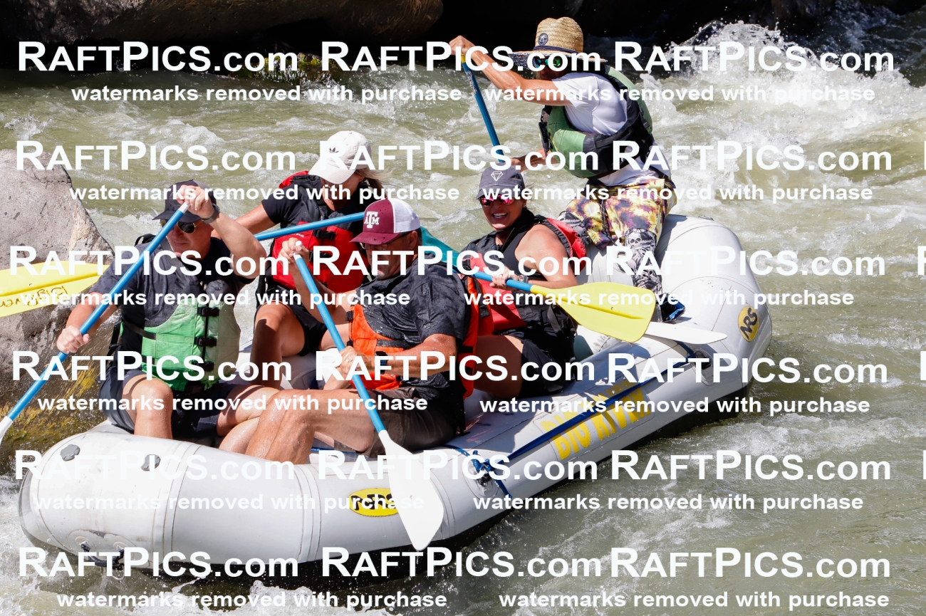 027298_RaftPics_August_11_BigRiver_Racecourse_PM_Paris_TC_