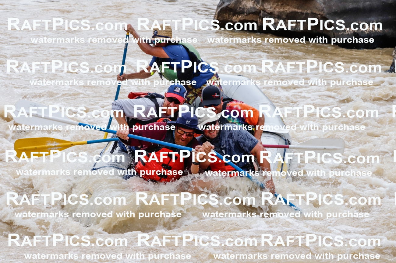 027734_RaftPics_August_13_BigRiver_Racecourse_AM_Paris_TC_