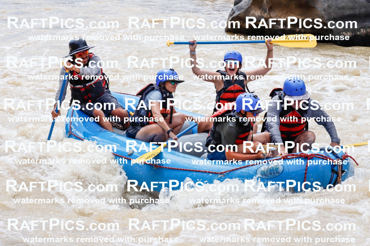 028034_RaftPics_August_14_NewWave_Racecourse_PM_Elias_TC_