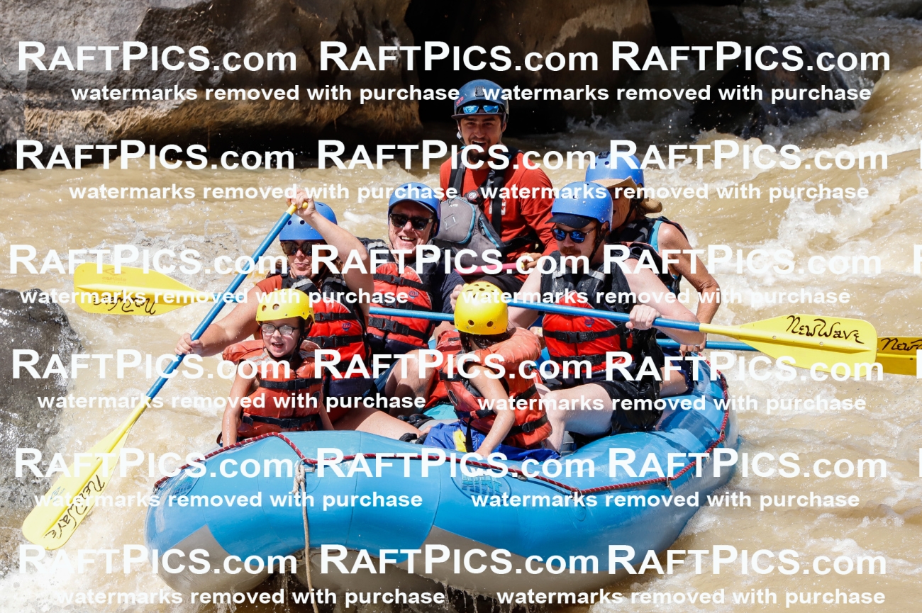 028053_RaftPics_August_14_NewWave_Racecourse_PM_Rui_TC_