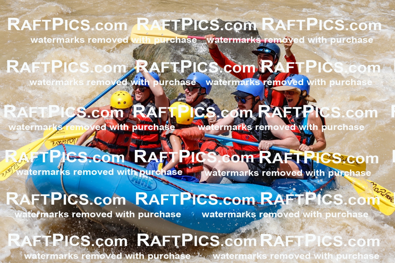 028060_RaftPics_August_14_NewWave_Racecourse_PM_Rui_TC_