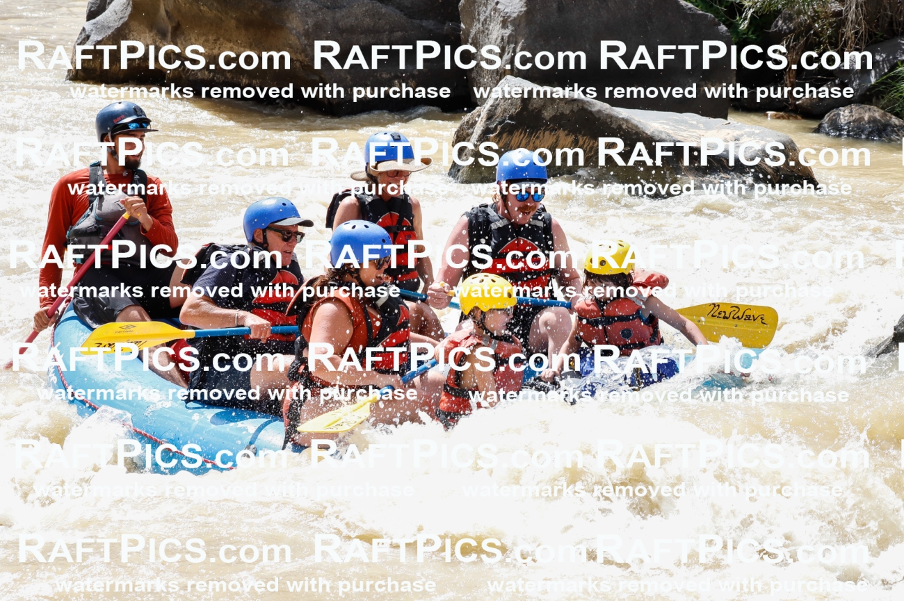 028070_RaftPics_August_14_NewWave_Racecourse_PM_Rui_TC_