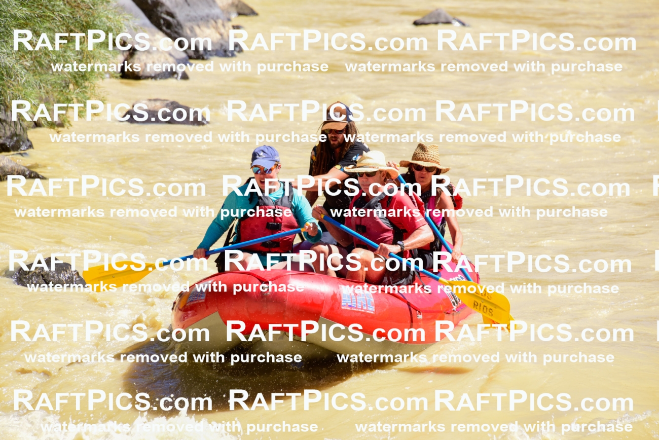 009057_Aug-15_LosRios_AM_RAFTPICS_LA_Brodie_