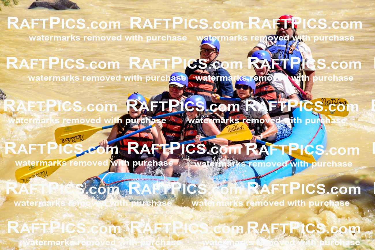 009367_Aug-15_New-Wave_AM_RAFTPICS_LA_Danny_