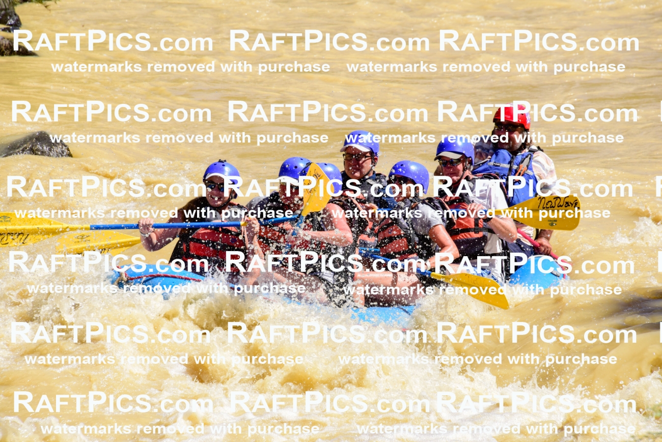 009369_Aug-15_New-Wave_AM_RAFTPICS_LA_Danny_