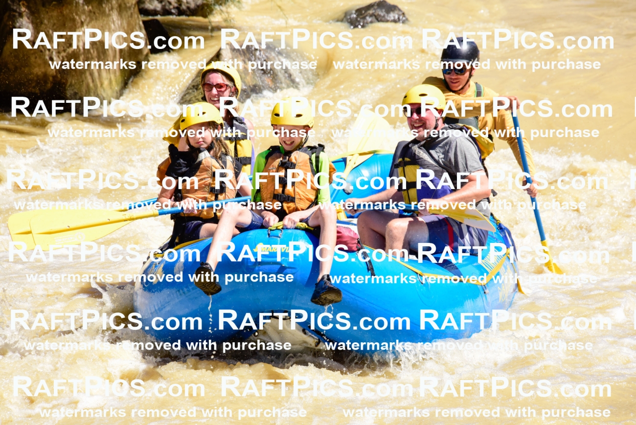 009348_Aug-15_KOKOPELLI_AM_RAFTPICS_LA_Sam_