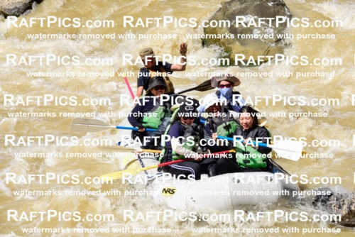 008575_RaftPics_AUg-8_BigRiver_PM_LA_Boat2