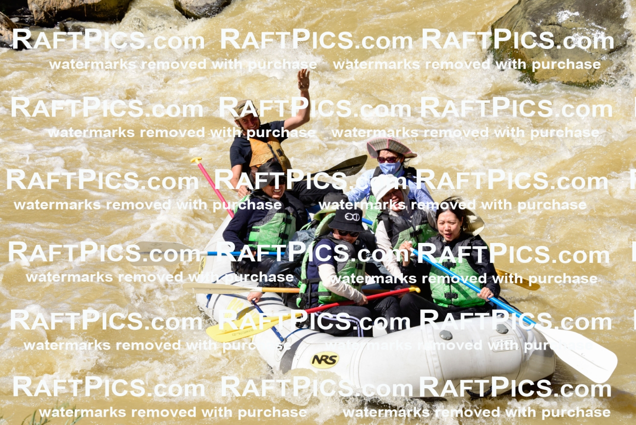 008577_RaftPics_AUg-8_BigRiver_PM_LA_Boat2