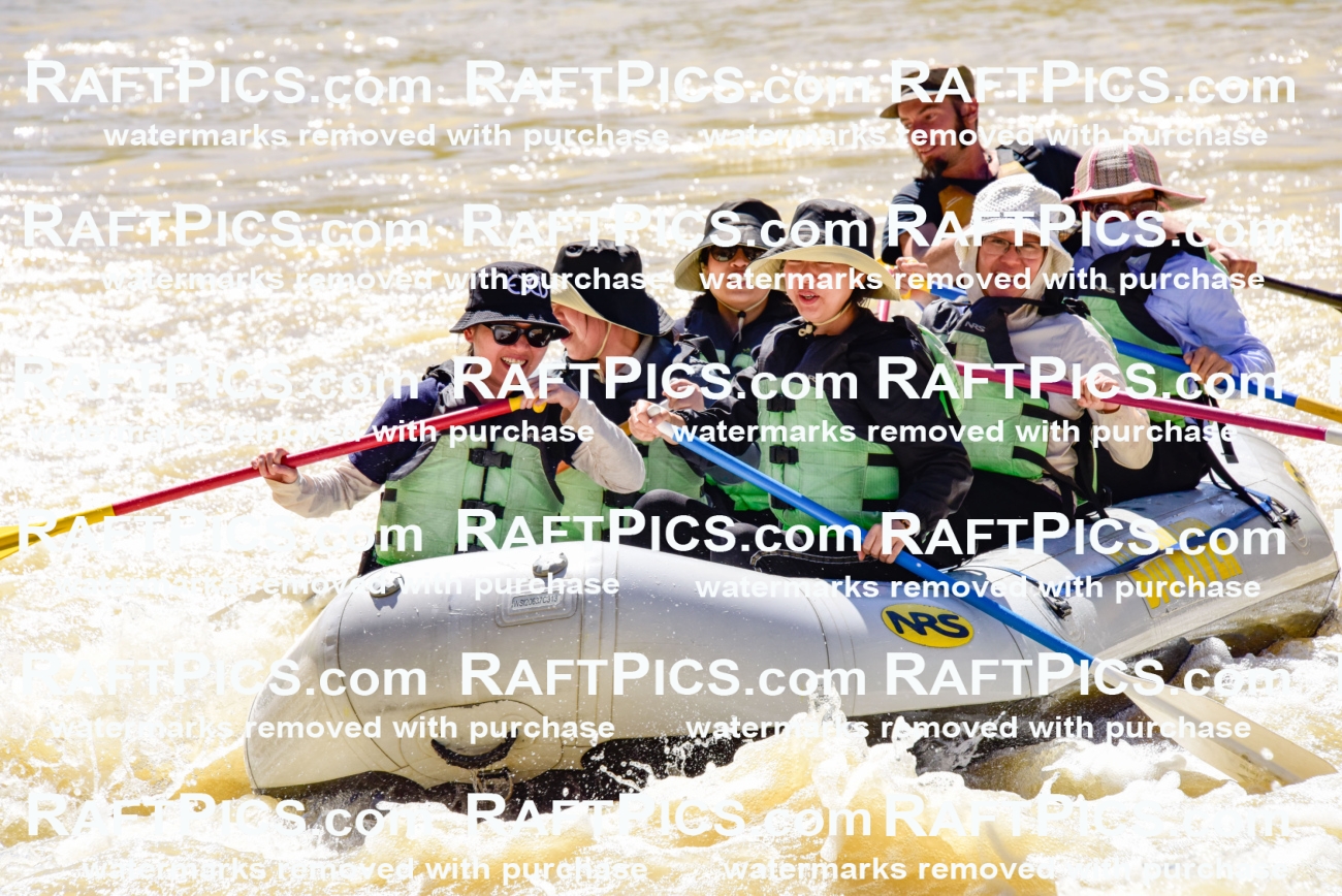 008587_RaftPics_AUg-8_BigRiver_PM_LA_Boat2