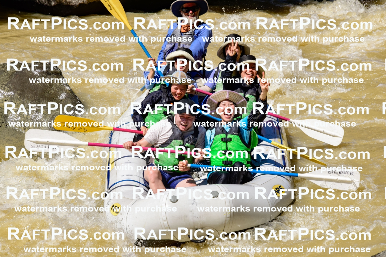 008748_RaftPics_AUg-15_BigRiver_PM_LA_Brian