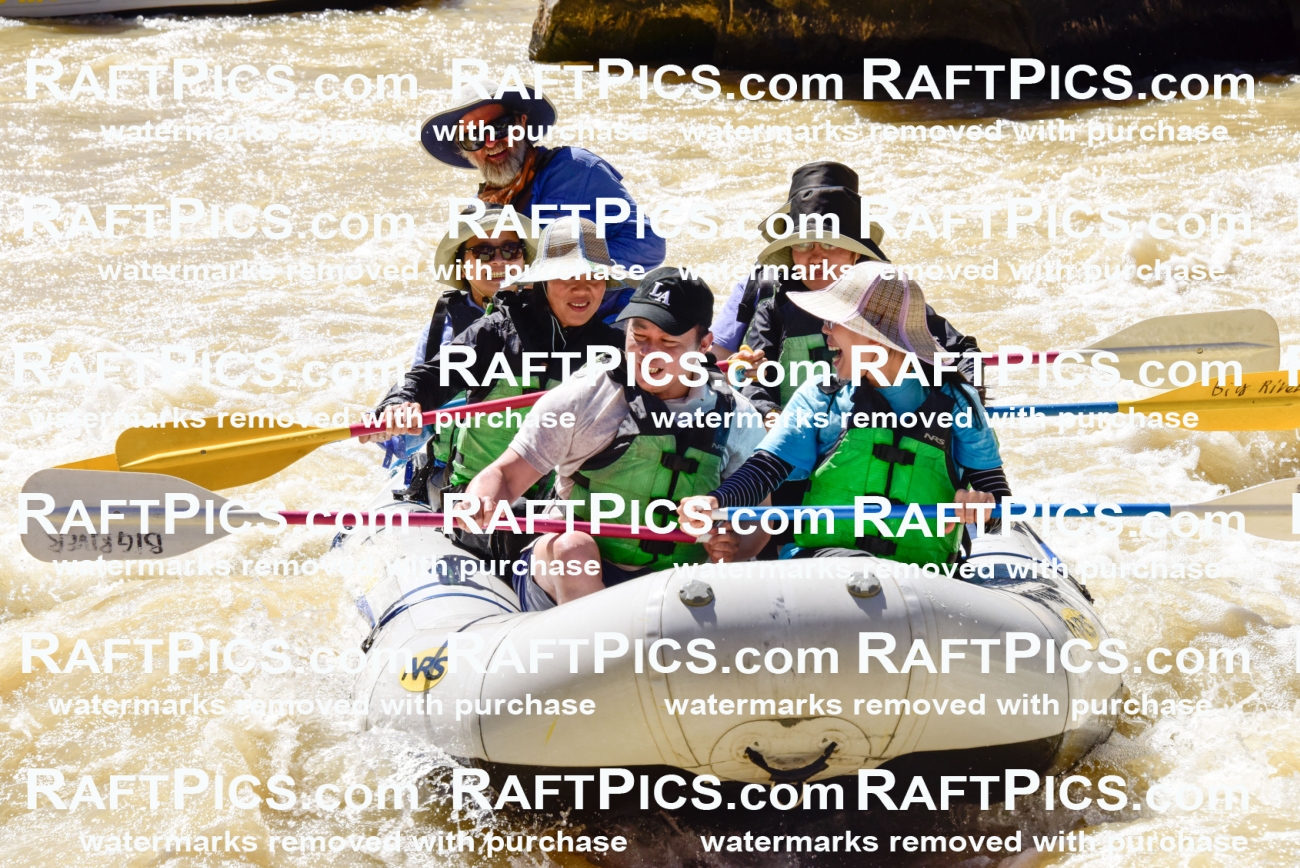 008775_RaftPics_AUg-15_BigRiver_PM_LA_Brian