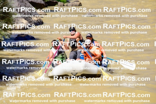 008674_RaftPics_AUg-15_BigRiver_PM_LA_Seth