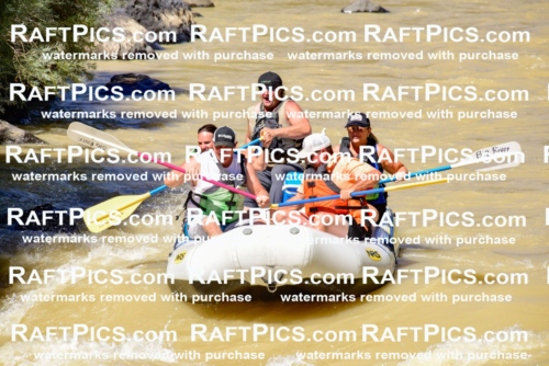 008675_RaftPics_AUg-15_BigRiver_PM_LA_Seth