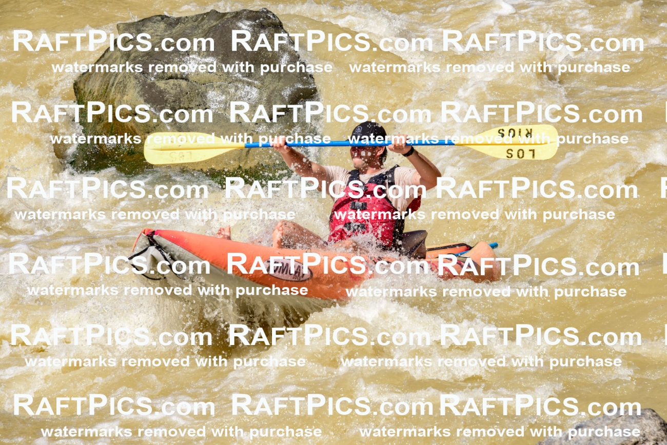 008828_RaftPics_AUg-15_LosRios_PM_LA_funyak1