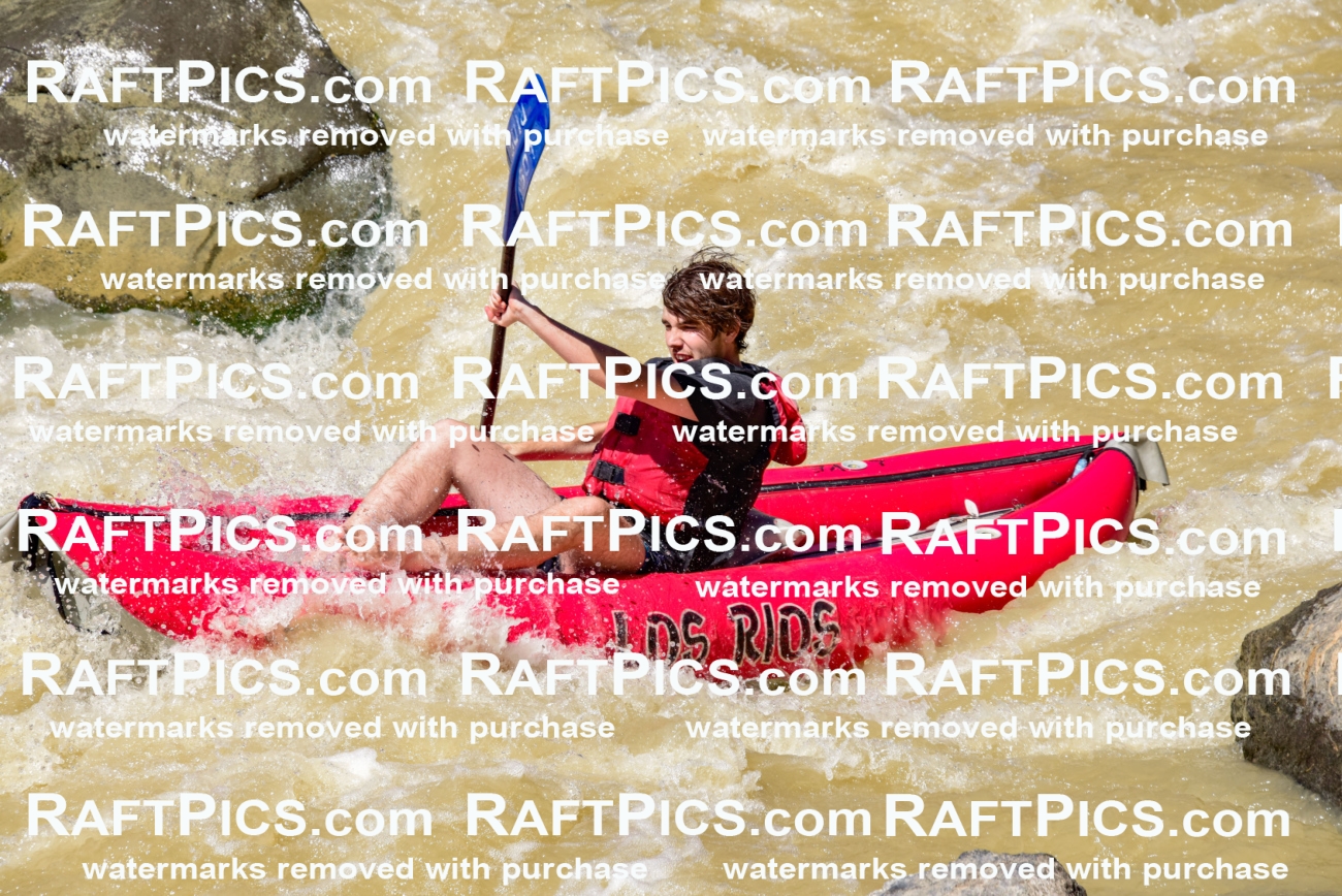 008895_RaftPics_AUg-15_LosRios_PM_LA_funyak4