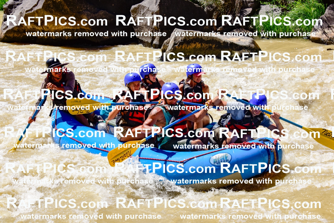 009433_Aug-15_New-Wave_PM_RAFTPICS_LA_Elias_