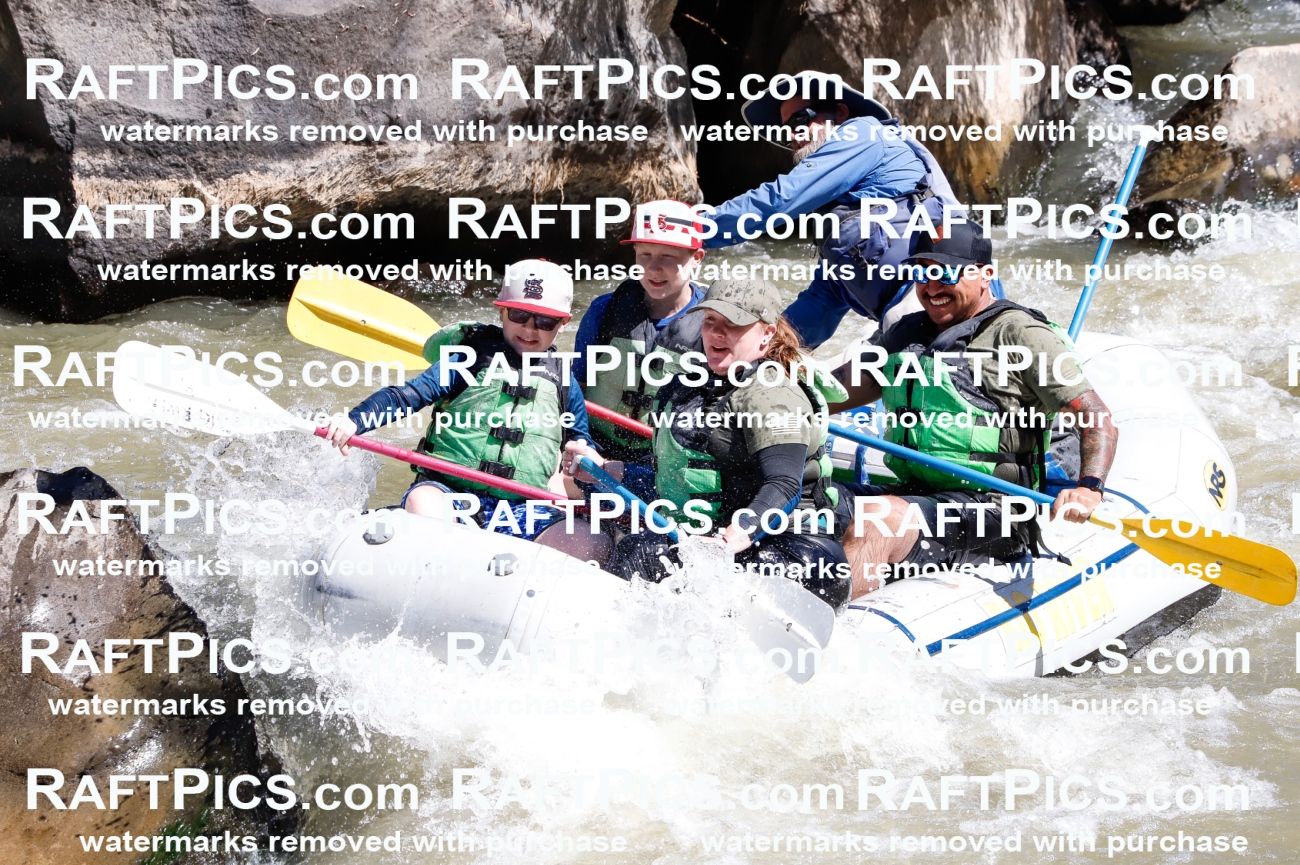 030381_RaftPics_Sept_01_BigRiver_Racecourse_AM_Brian_TC_