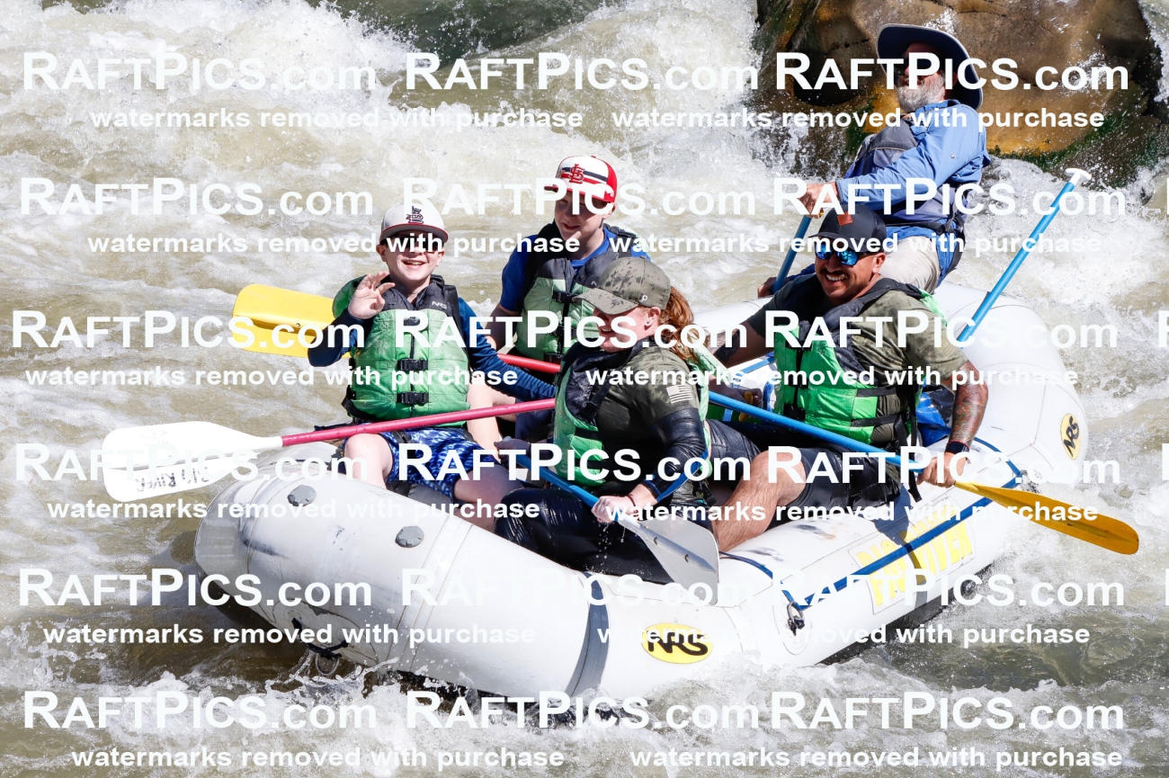 030391_RaftPics_Sept_01_BigRiver_Racecourse_AM_Brian_TC_