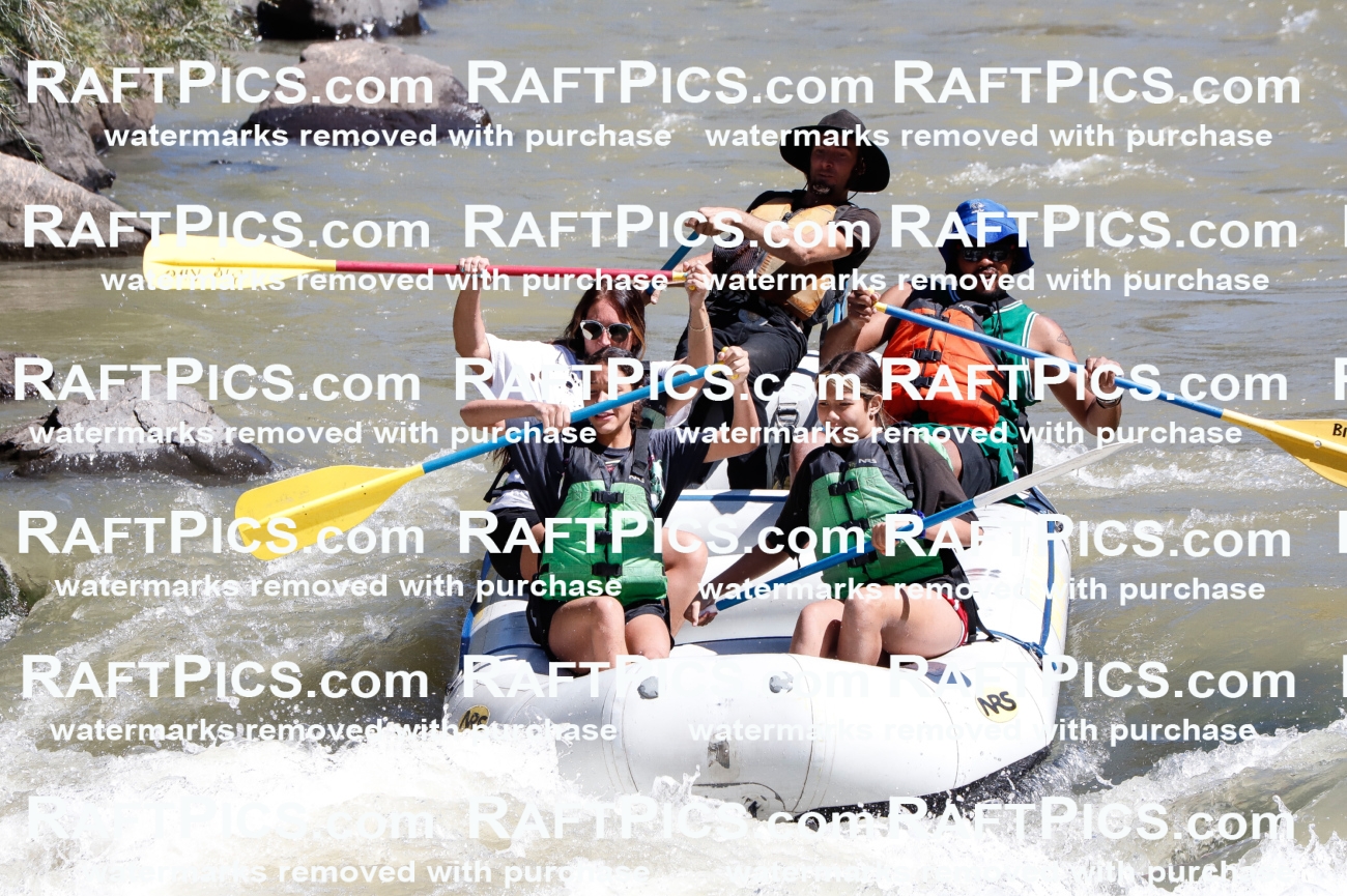 030352_RaftPics_Sept_01_BigRiver_Racecourse_AM_Malcolm_TC_