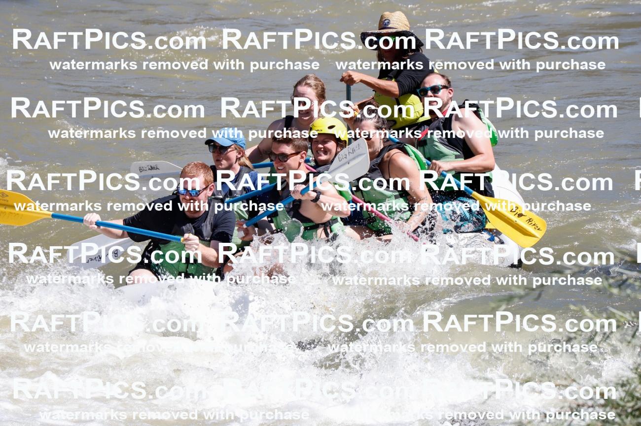 030332_RaftPics_Sept_01_BigRiver_Racecourse_AM_Paris_TC_