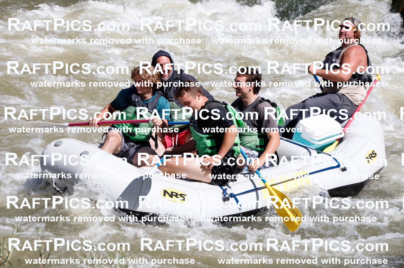 030330_RaftPics_Sept_01_BigRiver_Racecourse_AM_Seth_TC_