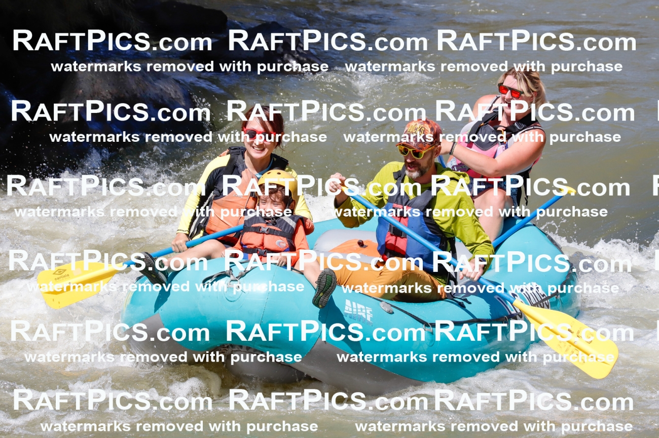 030555_RaftPics_Sept_01_LosRios_Racecourse_PM_Rachel_TC_