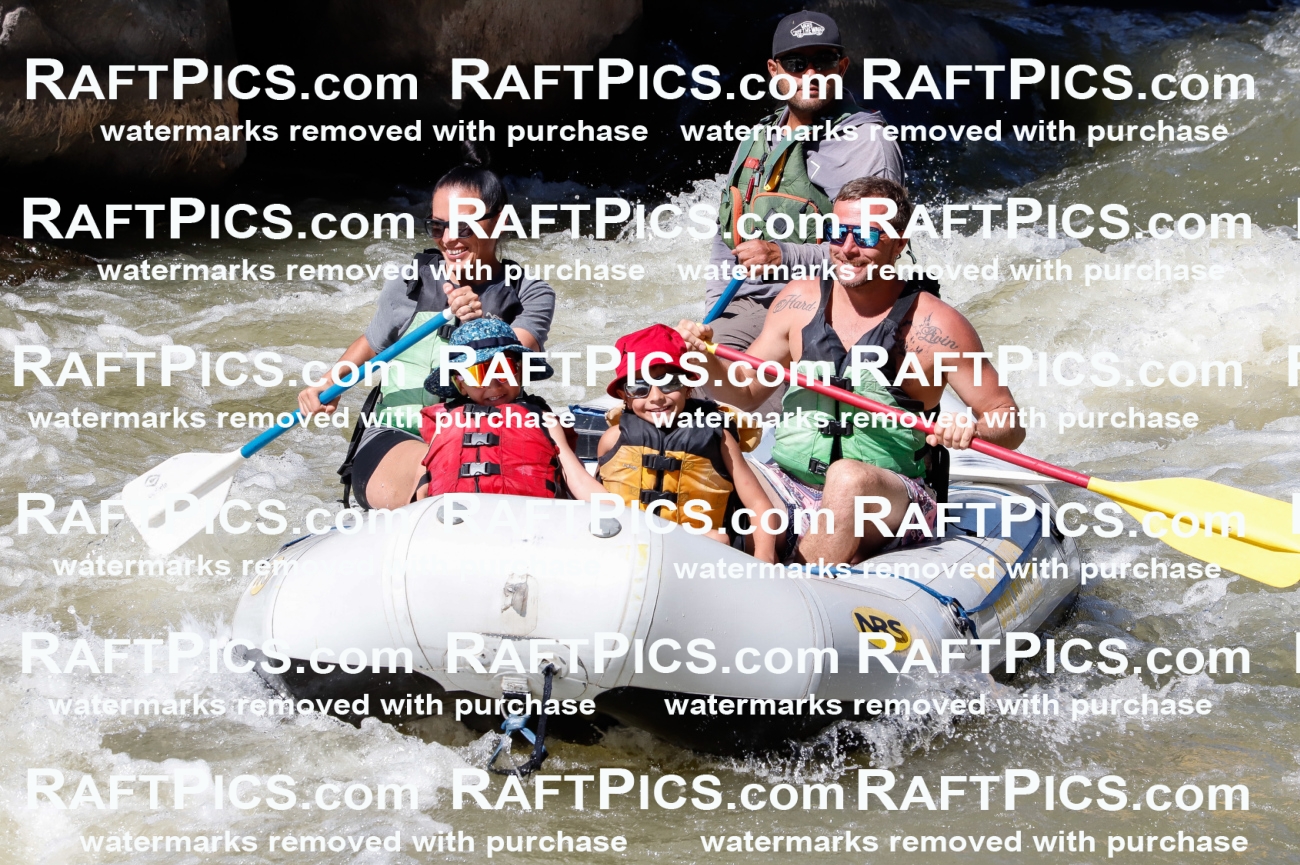 030443_RaftPics_Sept_01_BigRiver_Racecourse_PM_Migs_TC_