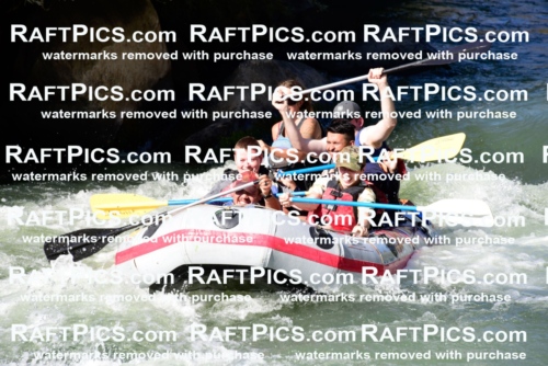 009940_Sept12_BIGRIVER_PM_RAFTPICS_LA_Heather_