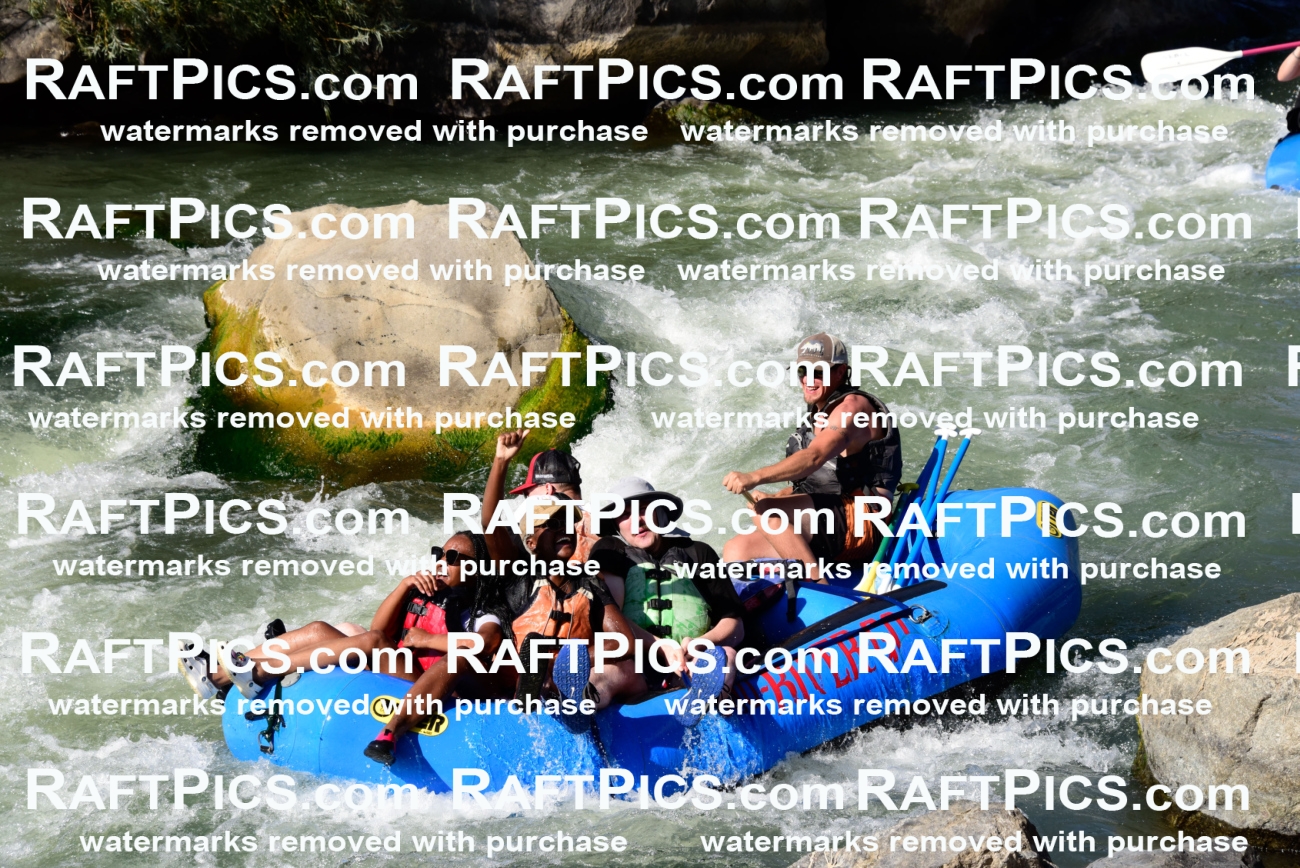 010010_Sept12_BIGRIVER_PM_RAFTPICS_LA_JESSIE_