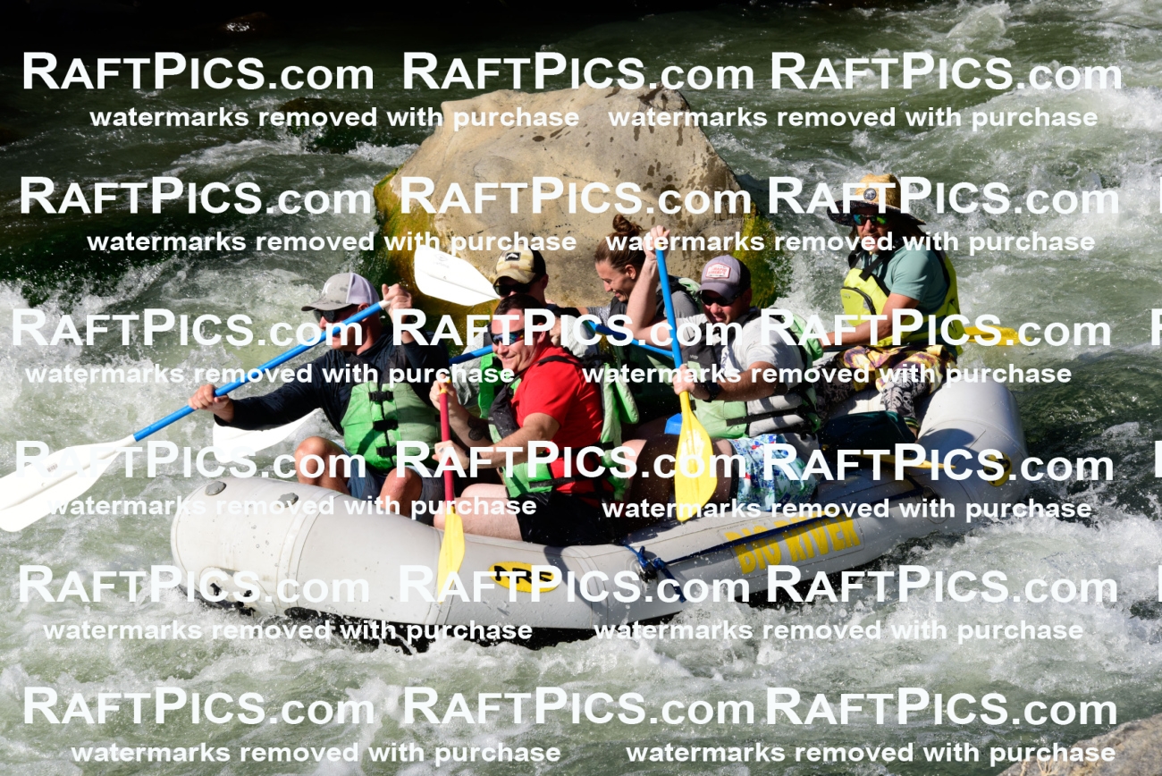 010132_Sept12_BIGRIVER_PM_RAFTPICS_LA_PARIS_